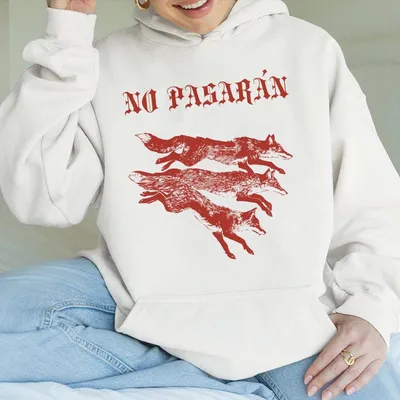 No PasaráN! Anti-Fascist Three Foxes Shirt_ They Shall Not Pass, Medieval Linocut Anti Fascism Protest Hoodie, Leftist Liberal Hoodie, Ver 2
