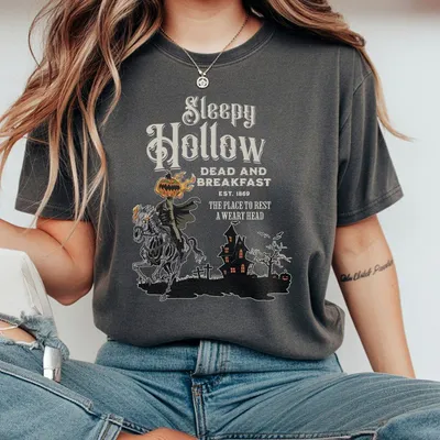 Vintage Halloween Scary T-Shirt Sleepy Hollow T-Shirt Headless Horseman T-Shirt Halloween