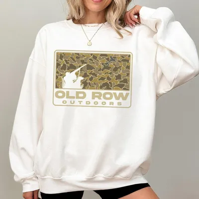 Old Row Outdoors Sweatshirt Aeur Camo Hunting Design Outdoor Adventures Unisex Fit Perfect For Hunters And Nature Lovers