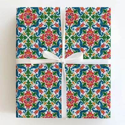 Kiss My Canvas - Gift Wrap for Christmas, Holidays Wrapping Paper, Christmas Wrapping Paper