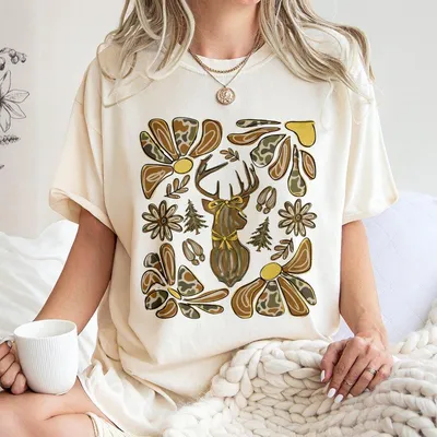 Boho Brushtroke Camo Hunting Season Preppy Bow T-Shirt, Camo Coquette Deer Hunter T-Shirt, Fall Camo Bow Floral Gifts