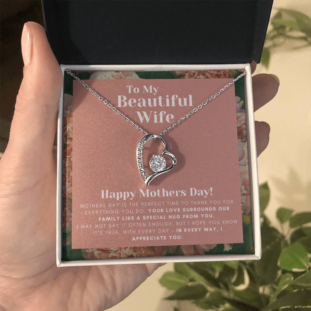 Your Love Surrounds Our Family - Gift For My Beautiful Wife - Forever Love Necklace