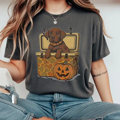 Brown Laborador Dog In Camo Cooler Halloween Unisex T-Shirt Dog With Pumpkin Face T-Shirt Fall Hunting Dog T-Shirt Southern