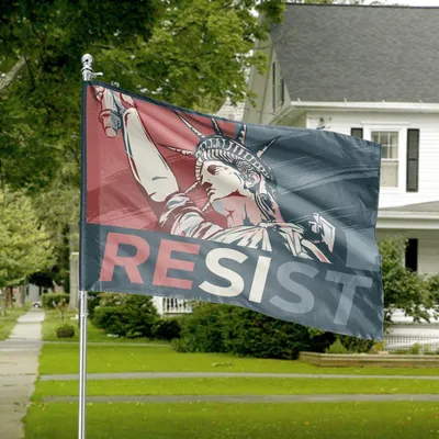 Resist Horizontal House Flag, Liberty Statue Political Art Banner, Freedom Expression Outdoor Decor, Activist Yard Decoration Horizontal House Flag