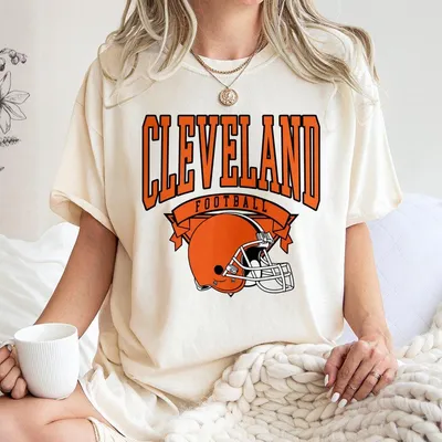 Vintage Football T-Shirt Black Football City T-Shirt Original Retro T-Shirt Throwback Buffalo Football T-Shirt