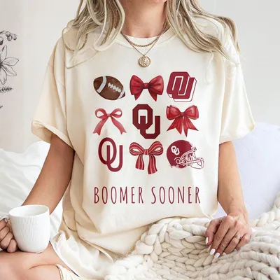 Oklahoma Sooners Ncaa T-Shirt,Vintage Graphic Oklahoma Sooners Team Collection T-Shirt,School Spirit For University Of Ncaa Fans Top