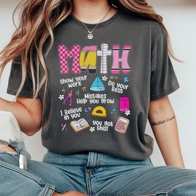 Retro Math Teacher T-Shirt Cute Chinoiserie Mathematician T-Shirt Fun Math Teacher Appreciation Gift Back To School