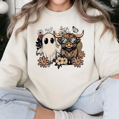 Ghost Highland Cow Sweatshirt, Retro Fall Western Graphic Halloween Aesthetic