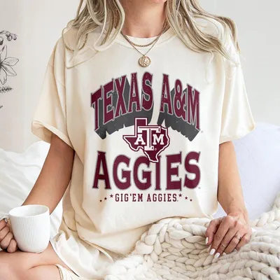 Texas A M Aggies T-Shirt Gig Aggies Graphic T-Shirt Vintage College Spirit T-Shirt White Game Day Tailgate Outfit For