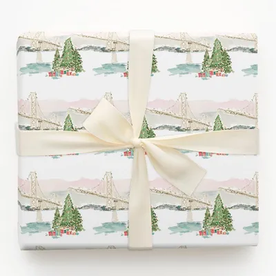 Golden Gate Garland - Gift Wrap for Christmas, Holidays Wrapping Paper, Christmas Wrapping Paper
