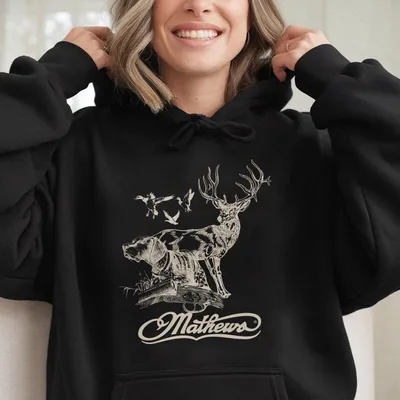 Mathews Hunting Dog Buck Hoodie Hoodie Mathews Hunting Graphic Hoodie, Hunting Dog & Deer 2side Bowhunting Style, Unisex Outdoor Hunter Outfit