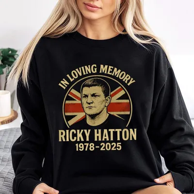 Boxing Legend Ricky Hatton Memorial Sweatshirt Vintage Tribute Style Legends Never Die Ricky Hatton Memorial Sweatshirt