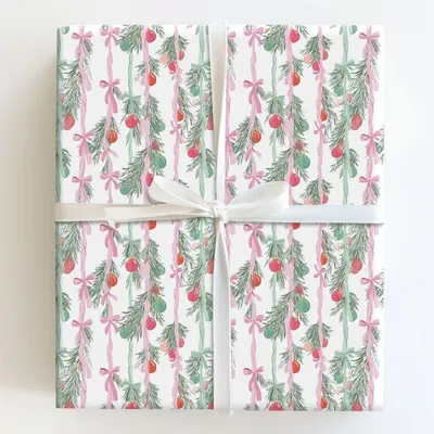 Berry Blush Garland - Gift Wrap for Christmas, Holidays Wrapping Paper, Christmas Wrapping Paper