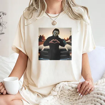 Vintage Halloween Graphic Michael Myers T-Shirt Horror Movie T-Shirt Horror Character Funny Halloween T-Shirt Unisex T-Shirt Gift