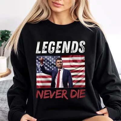 Charlie Kirk Legends Never Die Tribute Sweatshirt Vintage Unisex Graphic Sweatshirt Patriotic Political Sweatshirt