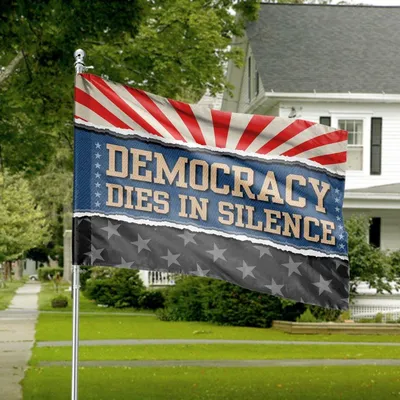 Democracy Dies In Silence Flag, Patriotic Political Banner, Freedom Of Speech Wall Art, Vintage American Democracy Decor Horizontal House Flag