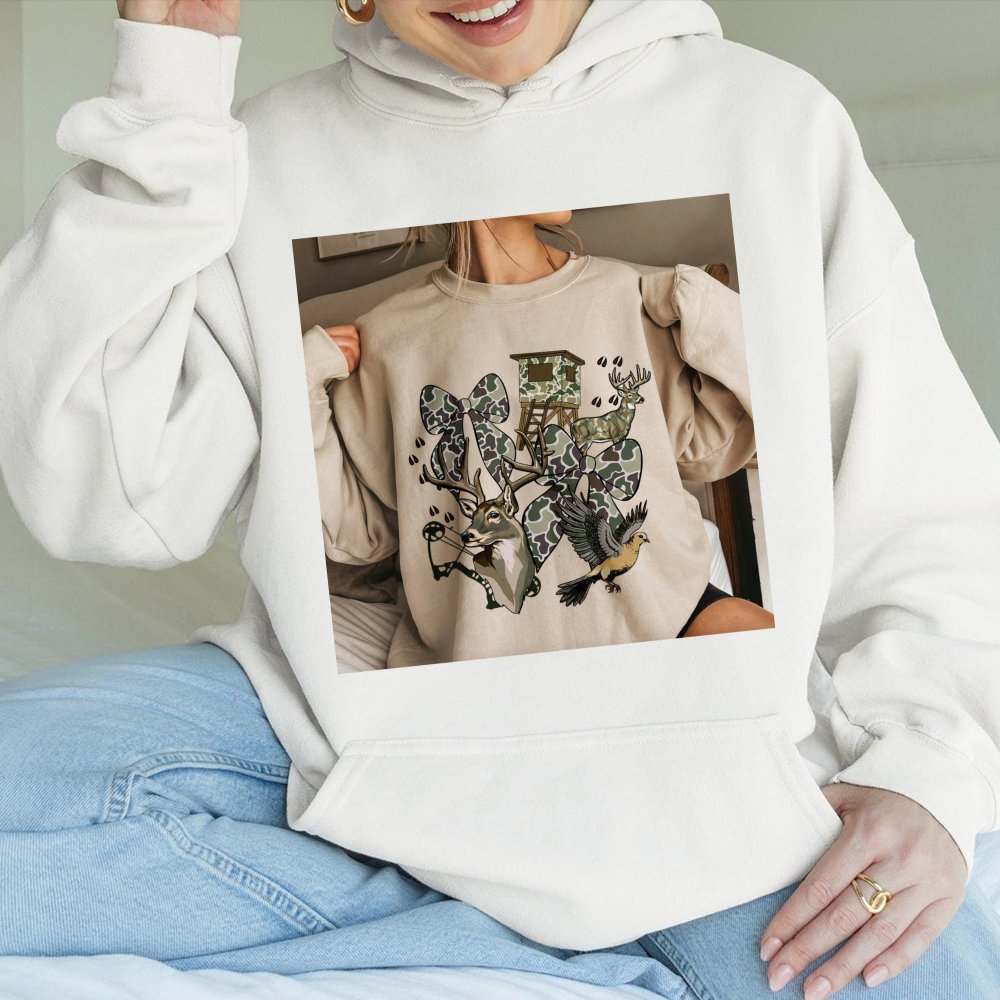 Preppy Hunting Season Hoodie Trendy Girly Fall Camo Hoodie Hunting Mama Hoodie Coquette Camo Bow Hoodie Deer Hoodie