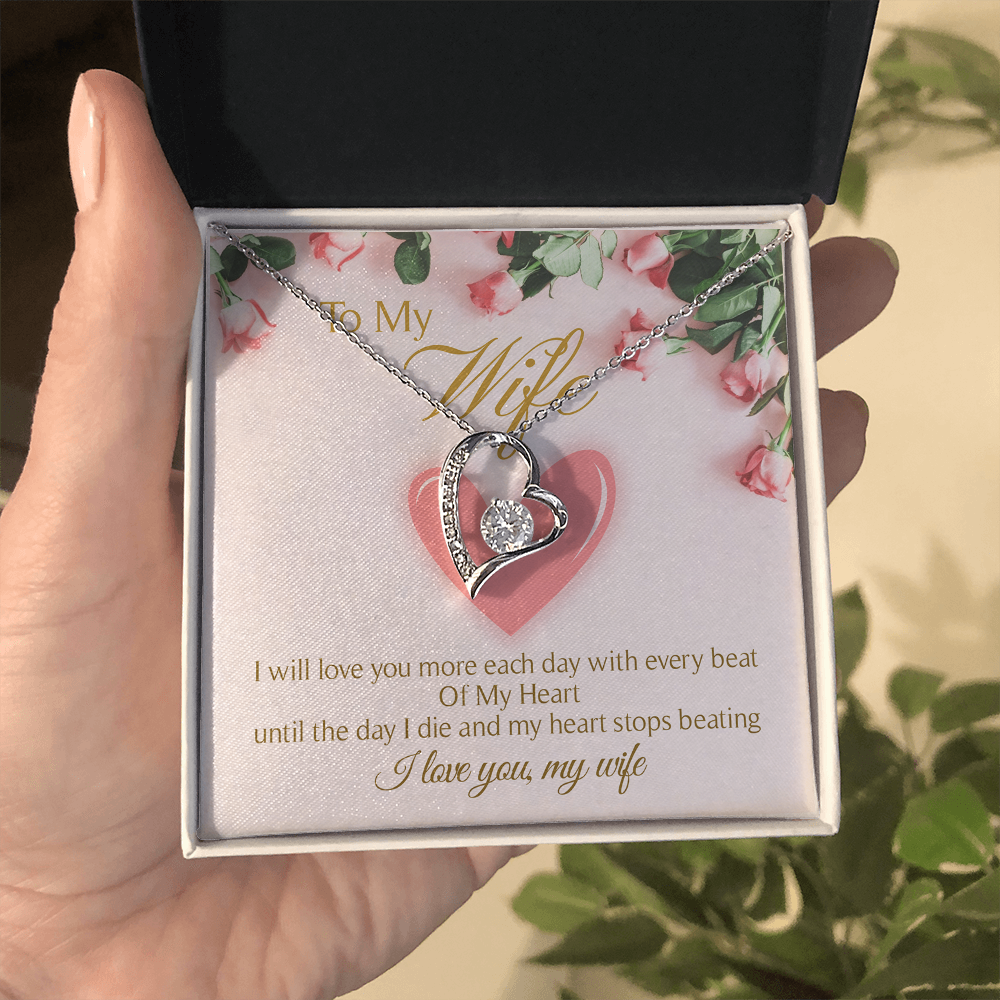 To My Wife Heart Mother's Day Message Card - Forever Love Necklace