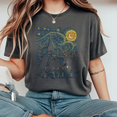 Hogwarts T-Shirt Movie T-Shirt Vintage T-Shirt Casual Top Vintage T-Shirt Birthday Gift Streetwear Menswear Womenswear