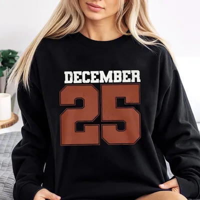 Retro Christmas Sweatshirt,December 25 Sweatshirt,Holiday Clothing,Womens Christmas Sweatshirt,Christmas,Christmas Gift,Winter