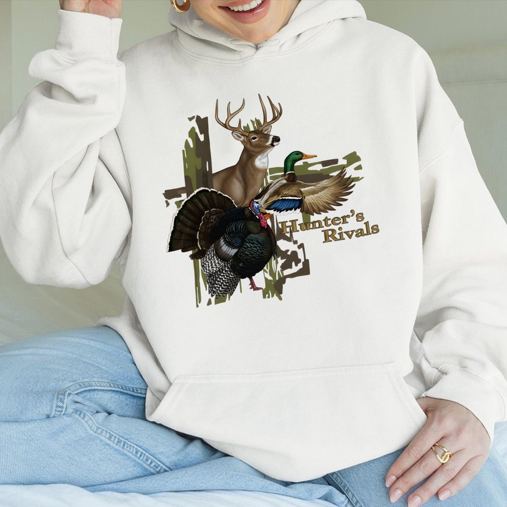 Green Vintage 90s Hoodie Nature Deer Hunting Wildlife Wilderness Streetwear