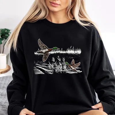 Retro Mallard Ducks Fall Sweatshirt Front Print Men Women 90s Waterfowl Duck Outfit Vintage Duck Sweatshirt Animal Lover Sweatshirt