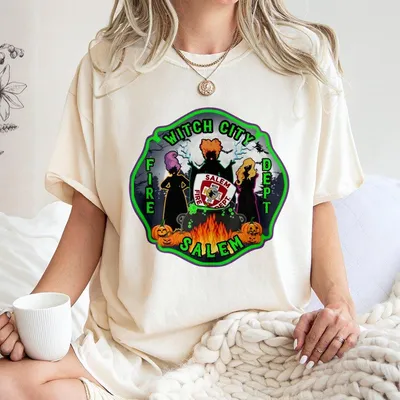 Witch City Fire Dept Salem Halloween T-Shirt T-Shirt T-Shirt Witch Firefighter Graphic T-Shirt Halloween Spooky Outfi
