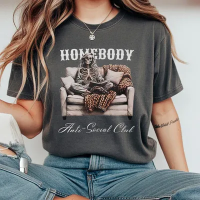 Skeleton Homebody T-Shirt Anti Social Club Cozy Couch Scene Funny Introvert Spooky Season T-Shirt