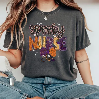 Coquette Bow Spooky Nurse Halloween Retro Floral Halloween Nurse T-Shirt Nursing School T-Shirt Funny Nurse T-Shirt Rn Stude
