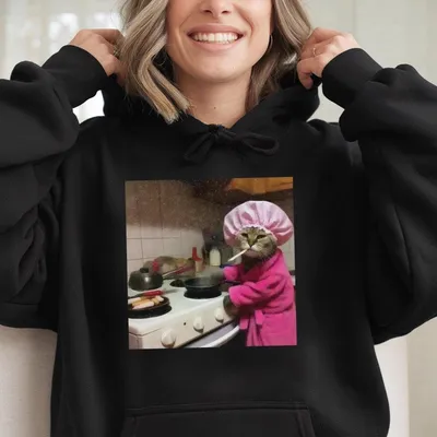 Funny Animal Vintage Graphic Hoodie,Housewife Cat Hoodie,Animal Hoodie,Unisex Meme Cringe Funny Hoodie,Menswear Womenswear Streetwear Summer Hoodie Graphic