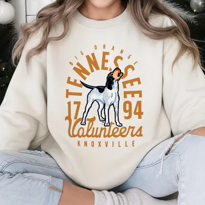 Tennessee Volunteers Big Tall Mascot Overlay Essential Pocket Sweatshirt Tennessee Volunteers Sweatshirt Ncaa Tennessee Volunteers