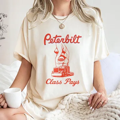 Peterbilt Class Pays T-Shirt T-Shirt Vintage Semi Truck Graphic T-Shirt Retro Peterbilt T-Shirt Unisex