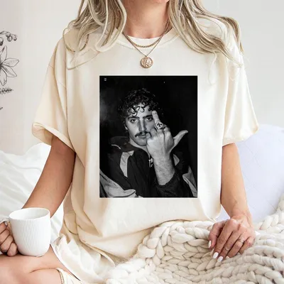 Benson Boone Unisex T-Shirt, Casual Elegant T-Shirt, Lady'S Top For Summer Daily Wear, Going Out Tops